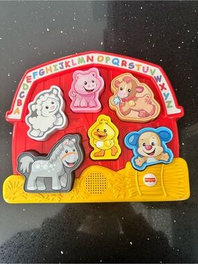 Fisher-Price Laugh & Learn Farm Animal Puzzle Music & Sounds, Ages 1-3 Years
